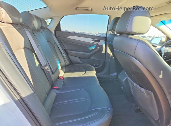 5NPE34AF0KH803887 2019 HYUNDAI SONATA White Вид задніх сидінь