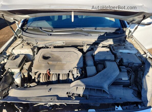 5NPE34AF0KH803887 2019 HYUNDAI SONATA White Вид задньої частини салону