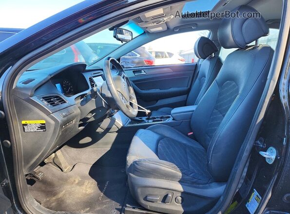 5NPE34AF1GH389462 2016 HYUNDAI SONATA Черный Вид салона спереди