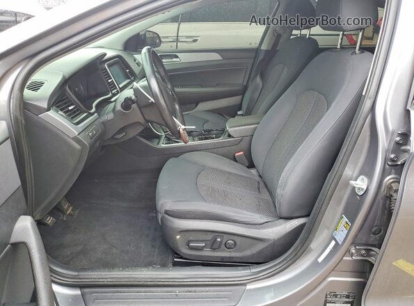 5NPE34AF2KH758421 2019 HYUNDAI SONATA Silver Вид салону спереду