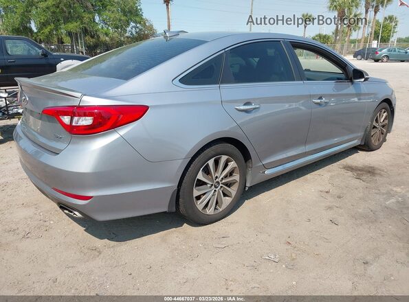 5NPE34AF6HH459197 2017 HYUNDAI SONATA Серебряный Задняя правая четверть
