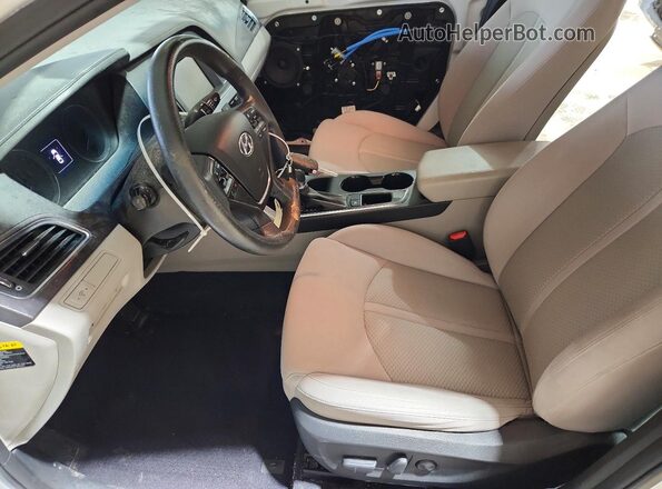 5NPE34AF6HH572633 2017 HYUNDAI SONATA Белый Вид салона спереди