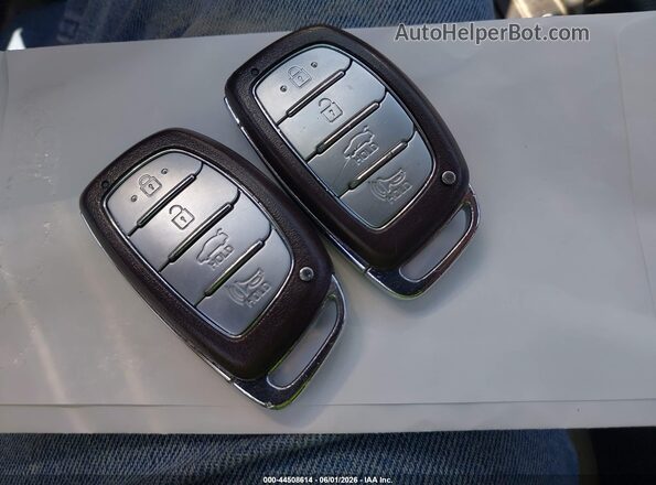 5NPE34AF6JH688534 2018 HYUNDAI SONATA Black წინა პანელის ხედი