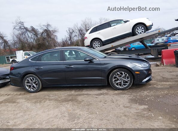 5NPEF4JAXLH016071 2020 HYUNDAI SONATA Gray Սալոնի հետևի տեսք