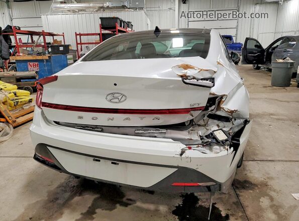 5NPEJ4J26MH086546 2021 HYUNDAI SONATA White უკანა ხედი