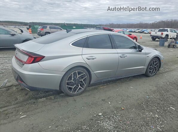 5NPEK4JC9MH127807 2021 HYUNDAI SONATA Silver Tył prawy