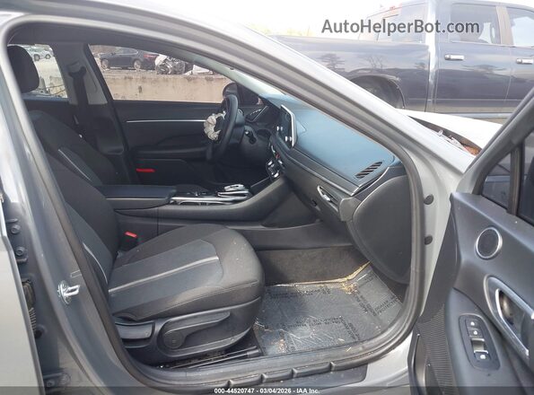 5NPEL4JA0MH078802 2021 HYUNDAI SONATA Серый Вид салона спереди