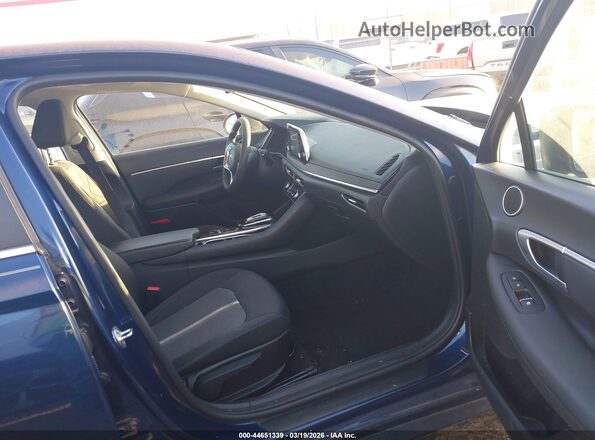 5NPEL4JA8MH091118 2021 HYUNDAI SONATA Синий Вид салона спереди