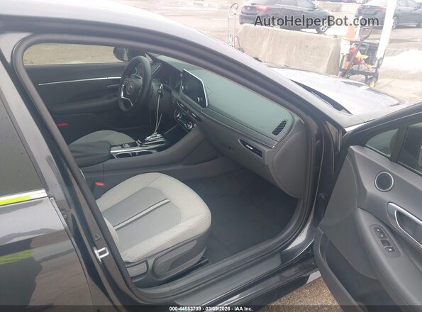 5NPEL4JAXMH066771 2021 HYUNDAI SONATA Gray წინა სალონის ხედი