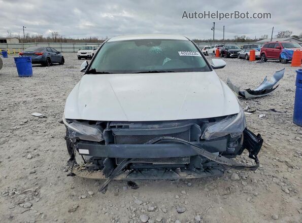 5NPLM4AG0MH045811 2021 HYUNDAI ELANTRA White Widok z przodu