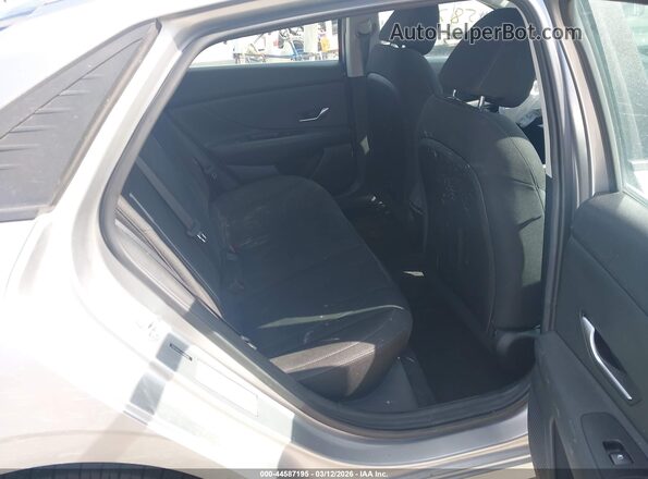 5NPLM4AG0MH051835 2021 HYUNDAI ELANTRA Silver 