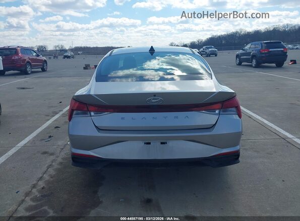 5NPLM4AG0MH051835 2021 HYUNDAI ELANTRA Silver 