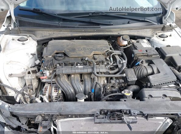 5NPLM4AG1MH019928 2021 HYUNDAI ELANTRA White 