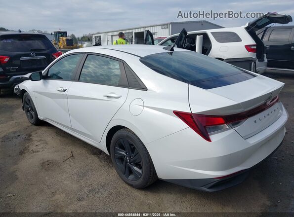 5NPLM4AG1MH019928 2021 HYUNDAI ELANTRA White 