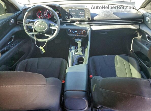 5NPLM4AG2MH009361 2021 HYUNDAI ELANTRA Серый Вид панели приборов
