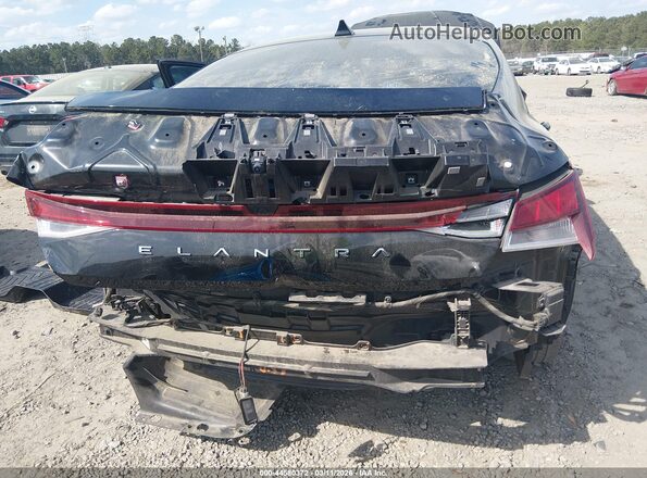 5NPLM4AG2PH087448 2023 HYUNDAI ELANTRA Black Вид спереду