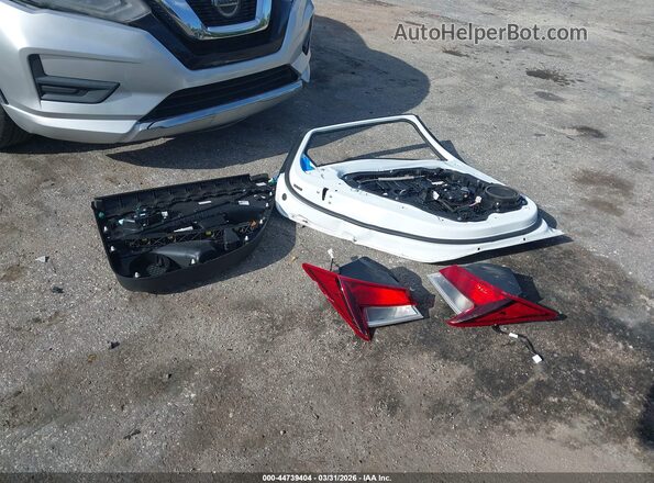 5NPLM4AG3MH006842 2021 HYUNDAI ELANTRA White Սարքավորումների վահանակի տեսք