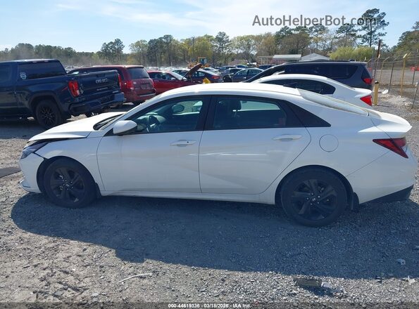 5NPLM4AG4PH087127 2023 HYUNDAI ELANTRA White Панорамний вид салону 360°