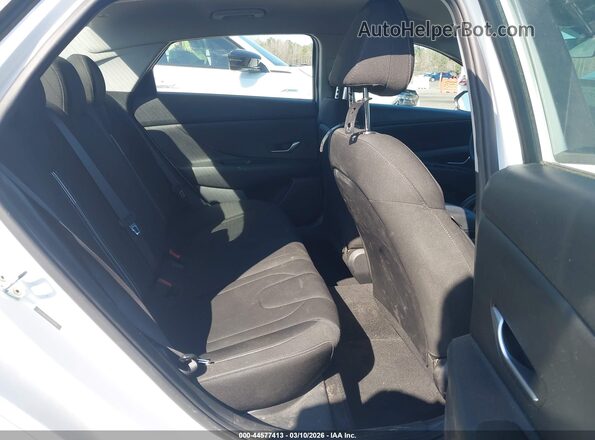 5NPLM4AG5NH078921 2022 HYUNDAI ELANTRA White Vista de la etiqueta del VIN