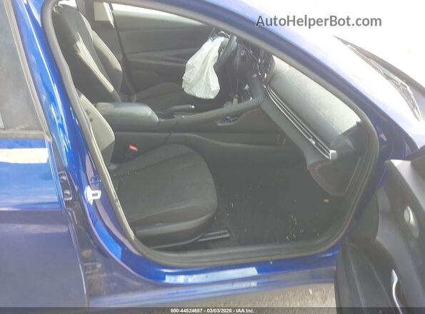 5NPLM4AG7MH023000 2021 HYUNDAI ELANTRA Blue Front interior view