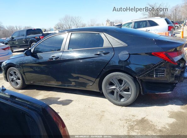 5NPLM4AG8MH010546 2021 HYUNDAI ELANTRA Black 360 interior view