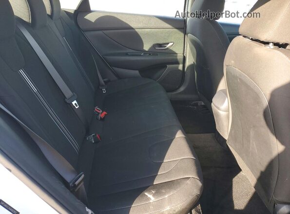 5NPLM4AG9MH002892 2021 HYUNDAI ELANTRA Белый 