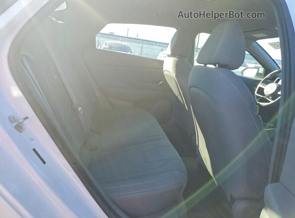 5NPLM4AG9MH030286 2021 HYUNDAI ELANTRA Белый Вид задних сидений