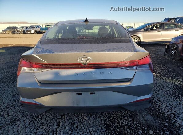 5NPLM4AGXMH028045 2021 HYUNDAI ELANTRA Silver Rear view