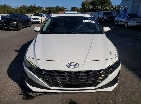 5NPLP4AG5MH015551 2021 HYUNDAI ELANTRA White Դիմացի տեսք