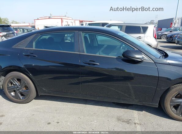 5NPLS4AG3NH053134 2022 HYUNDAI ELANTRA Black Vista interior trasera