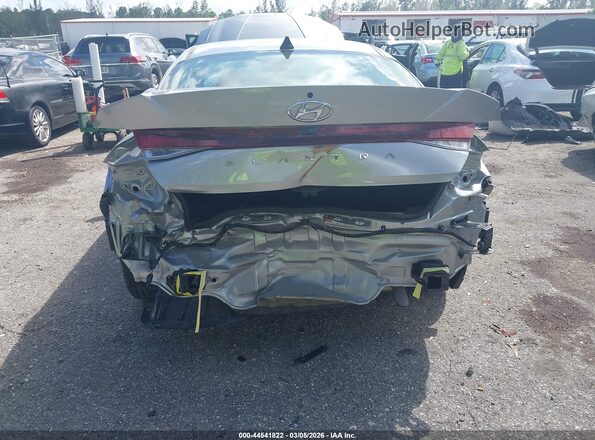 5NPLS4AG5MH006704 2021 HYUNDAI ELANTRA Silver Vista frontal
