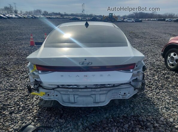 5NPLS4AG9MH048695 2021 HYUNDAI ELANTRA White Rear view