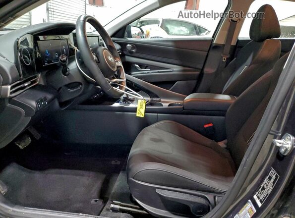 5NPLS4AGXNH081237 2022 HYUNDAI ELANTRA Gray Vista interior delantera