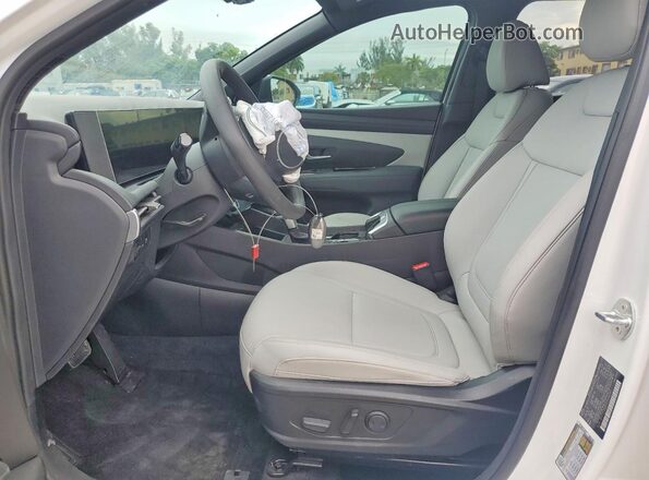 5NTJCDDE3SH146747 2025 HYUNDAI SANTA White წინა სალონის ხედი
