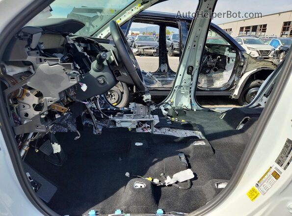 5TDAAAA64RS011944 2024 LEXUS TX White Vista interior delantera