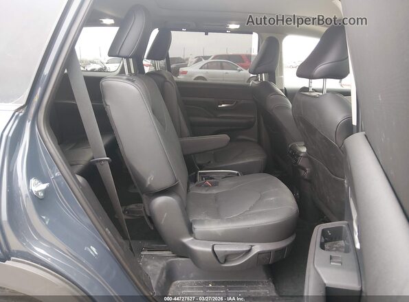 5TDAAAB50SS083784 2025 TOYOTA GRAND HIGHLANDER Blue Vista de la etiqueta del VIN