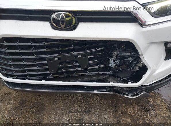 5TDAAAB53TS127066 2026 TOYOTA GRAND HIGHLANDER Белый Вид спереди