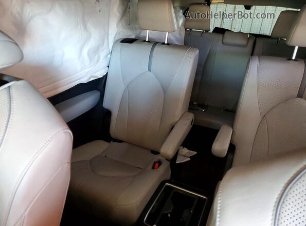 5TDAAAB55RS012803 2024 TOYOTA GRAND White Rear seats view