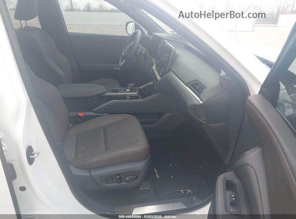 5TDAAAB61TS049170 2026 LEXUS TX 350 White Vista interior delantera
