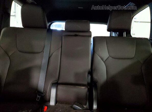 5TDAAAB67SS035031 2025 LEXUS TX Gray Rear seats view