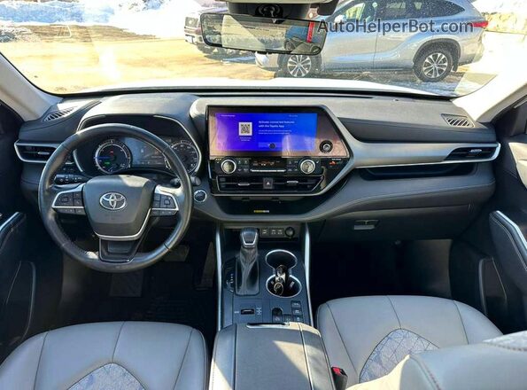 5TDABRCH1PS586316 2023 TOYOTA HIGHLANDER HYBRID White 
