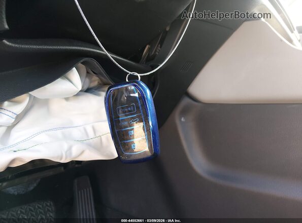 5TDACAB50SS047460 2025 TOYOTA LE Blue 