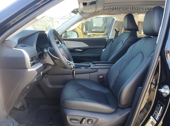 5TDACAB53SS045816 2025 TOYOTA GRAND Black Вид салону спереду