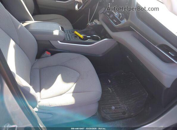 5TDBZRBH2MS155304 2021 TOYOTA LE Silver Սալոնի դիմացի տեսք