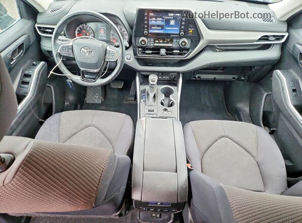 5TDBZRBH5MS106050 2021 TOYOTA LE Charcoal Vista del salpicadero