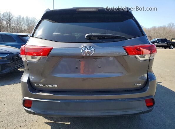 5TDBZRFH3HS427097 2017 TOYOTA LE Gray 