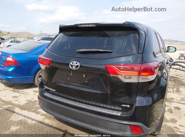 5TDBZRFH7HS412845 2017 TOYOTA LE Black 