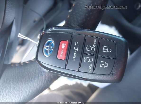 5TDCSKFC4PS091480 2023 TOYOTA SIENNA Silver Вид панелі приладів