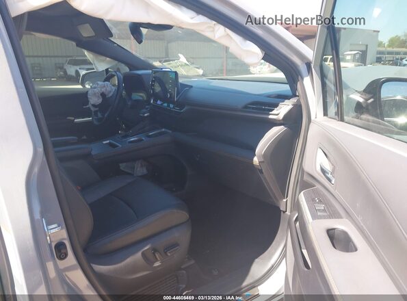 5TDCSKFC4PS091480 2023 TOYOTA SIENNA Silver Вид салону спереду