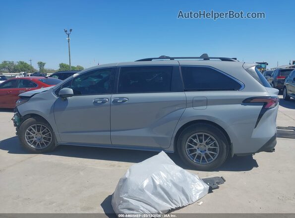 5TDCSKFC4PS091480 2023 TOYOTA SIENNA Silver 